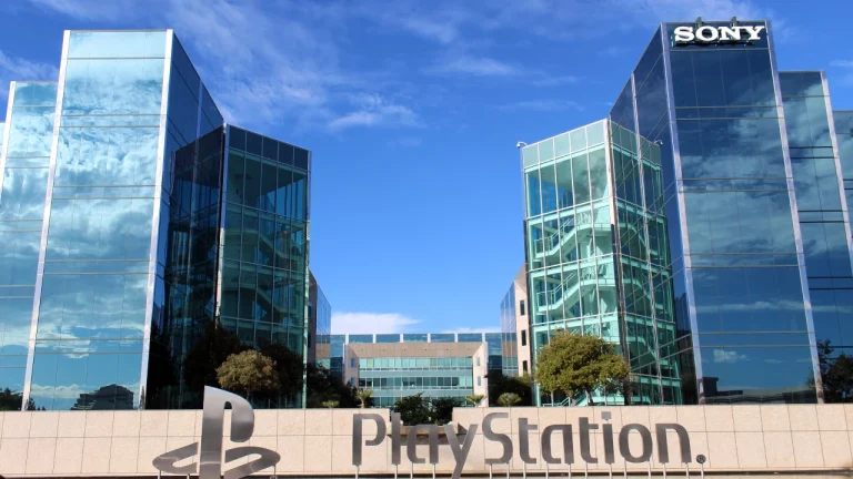 Former Sony Executive: "The Shift Away from Physical Discs Was Inevitable"
